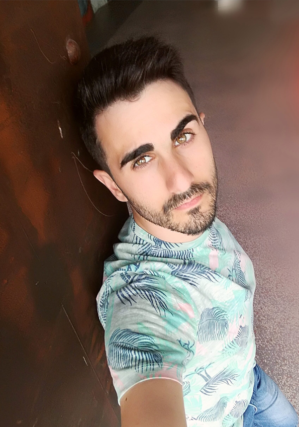 Aitor García, instructor de Flamenco en Vivó la Danse Studio